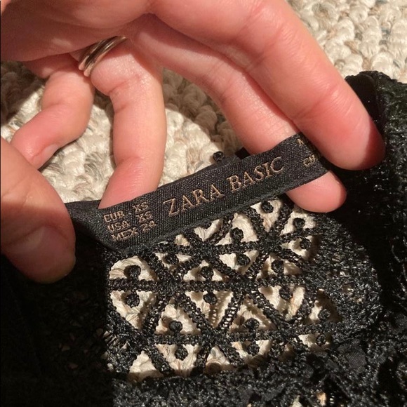 Zara Lace Party Dress - Picture 2 of 3